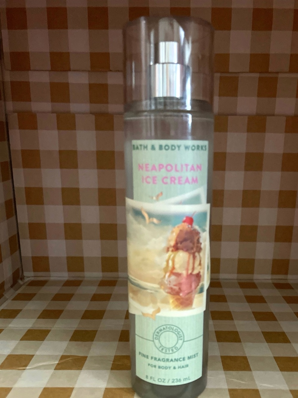 BATH & BODY WORKS NEAPOLITAN ICE CREAM FINE FRAGRANCE MIST FOR BODY & HAIR